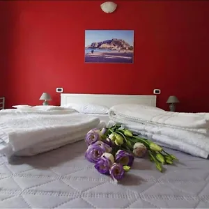 Bed & Breakfast Villareale 35, Palermo