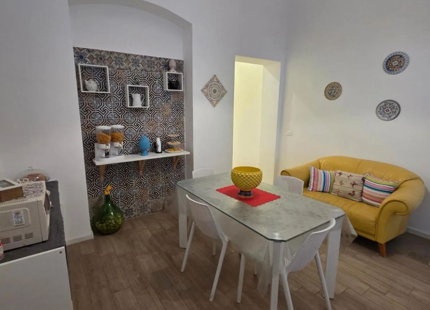 Guest house Dietro Il Massimo Palermo Italy