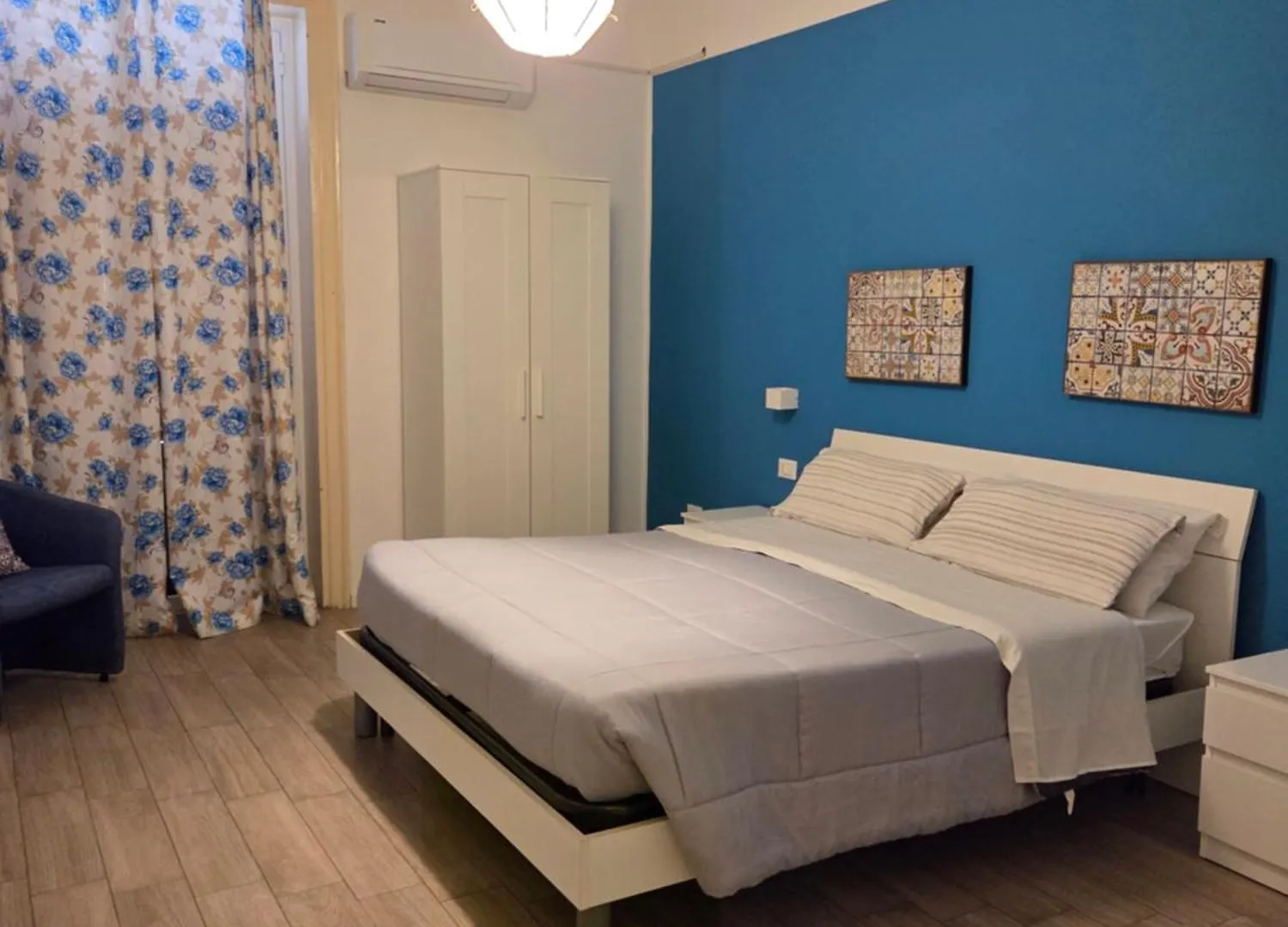 Guest house Dietro Il Massimo Palermo Italy